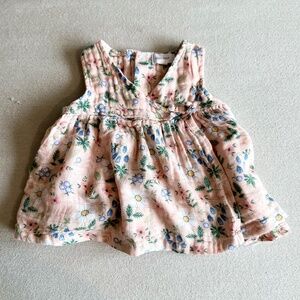 Angel Dear 100% organic cotton, muslin two piece set.